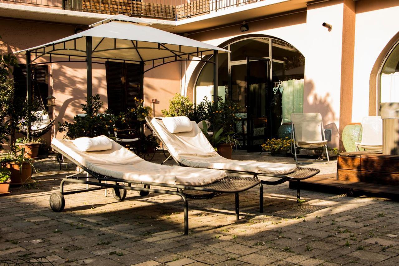 L'Aromatario Bed & Breakfast Neive Exterior photo